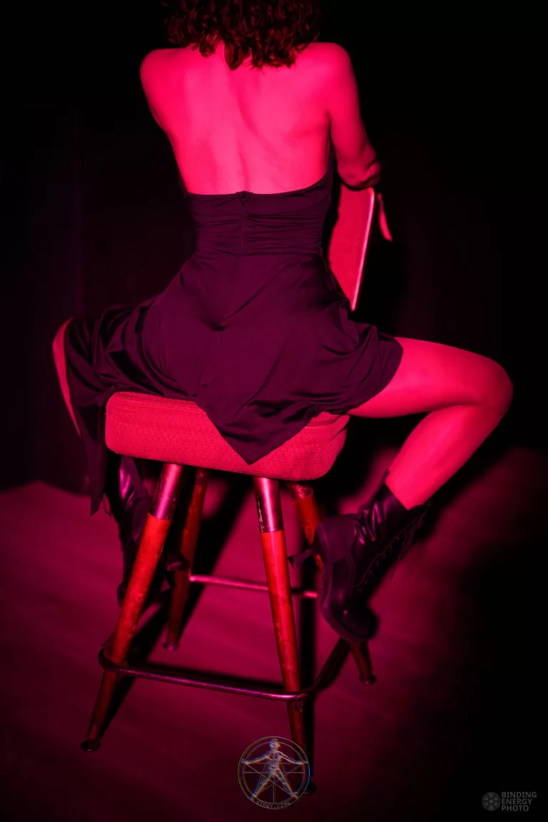 Kinky Pink [NEON] photos